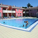 Bright Duplex With Swimming Pool And Terraces