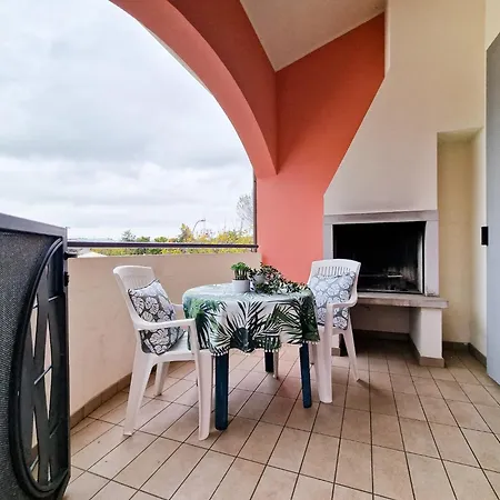 Bright Duplex With Swimming Pool And Terraces
