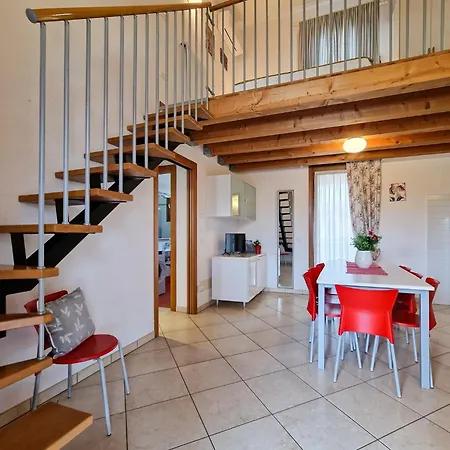Apartment Bright Duplex With Swimming Pool And Terraces Bibione