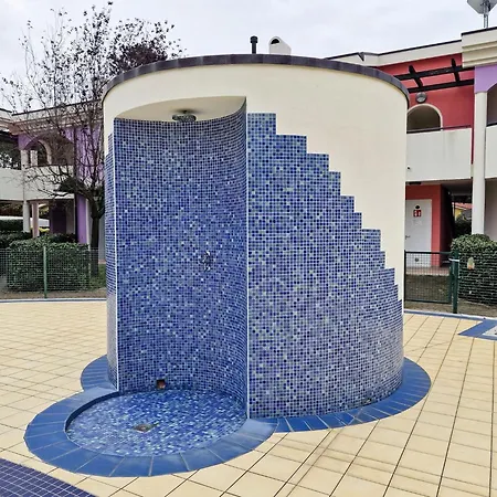 Bright Duplex With Swimming Pool And Terraces *