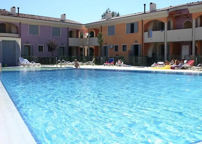 Bright Duplex With Swimming Pool And Terraces شقة بيبيوني